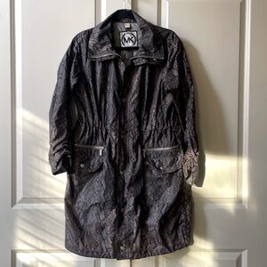 Like New Michael Kors snake print windbreaker rain coat Size P/S